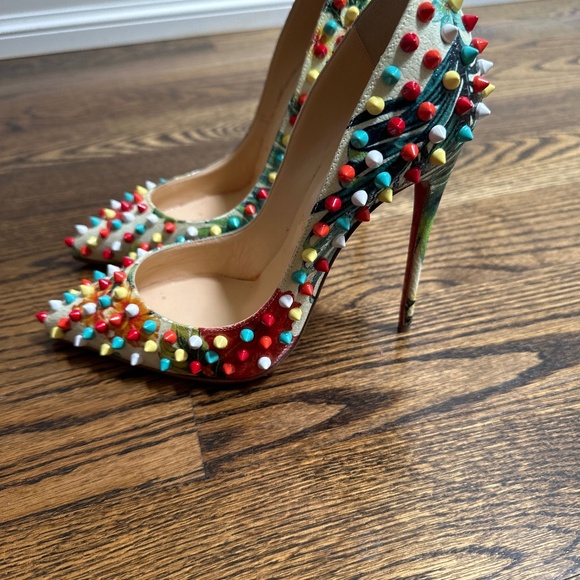 Christian Louboutin Shoes - Christian LOUBOUTIN